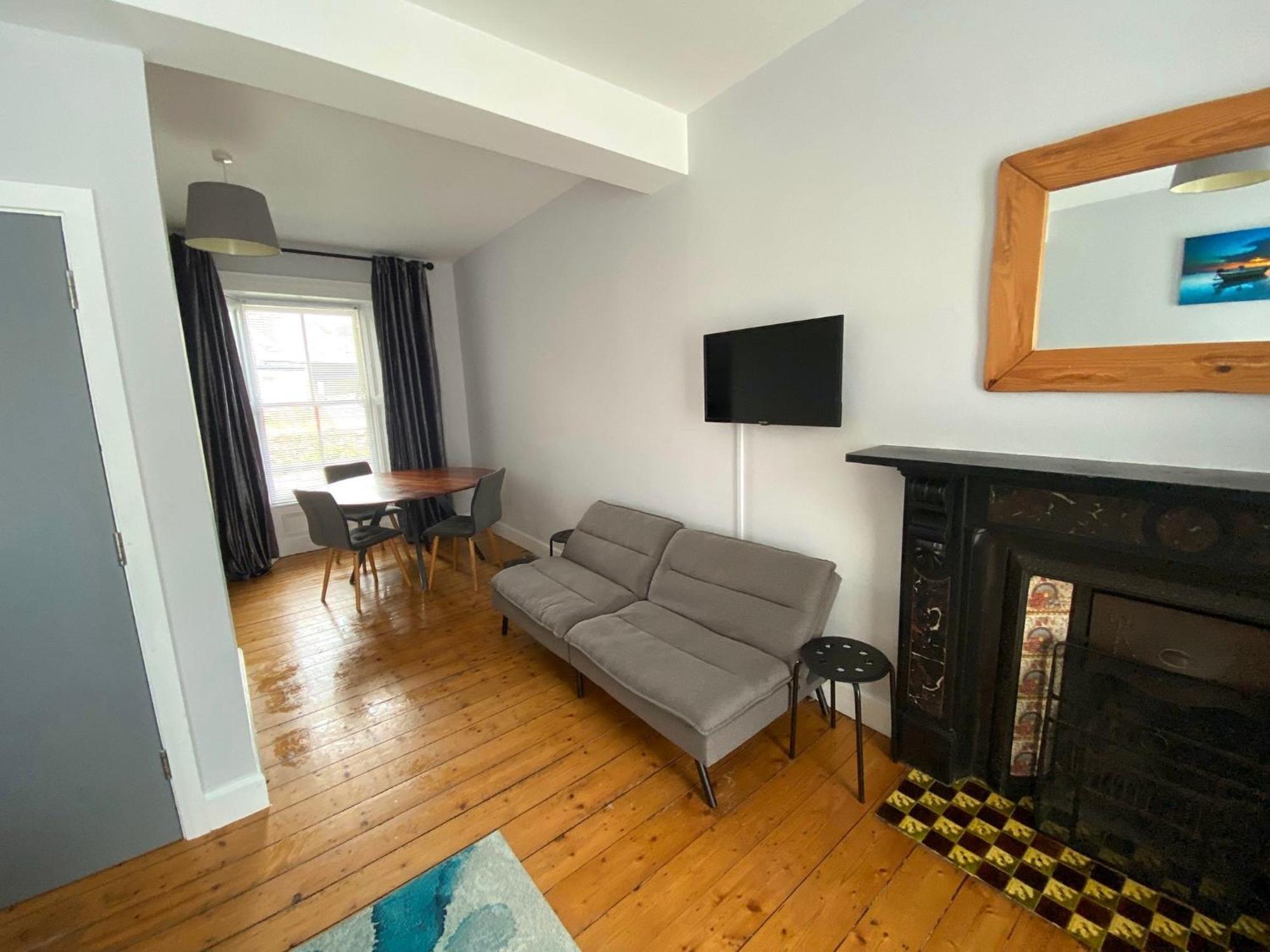 Apartment 6 New Street Selfcatering 1 *